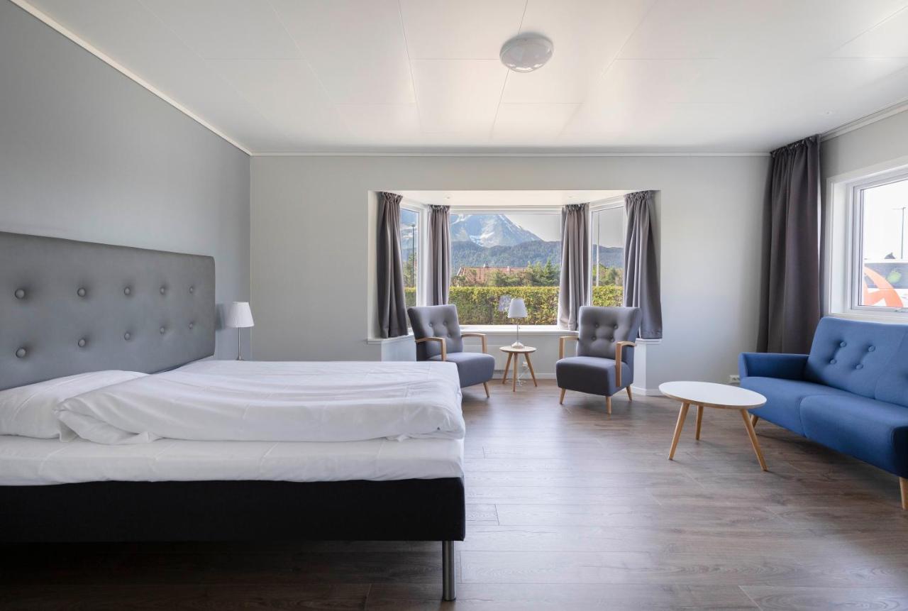 Aursnes Hotell Sykkylven Екстериор снимка